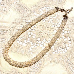Pearl Choker Necklace with hook clasp, VINTAGE